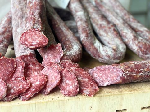 Salame nostrano affumicato